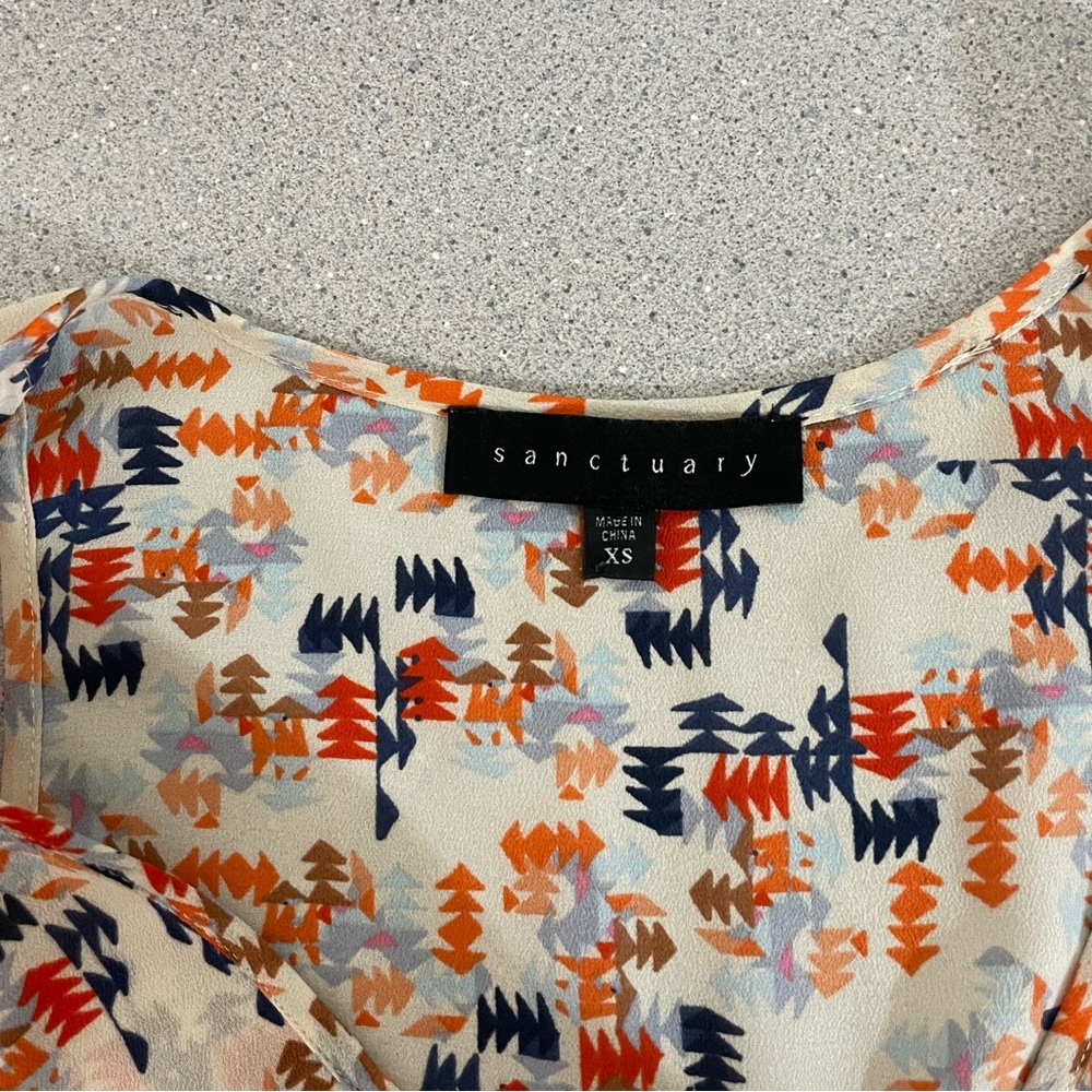Sanctuary Two Tiered Layered Geometric Triangle Print Tank Top - Picture 4 of 5